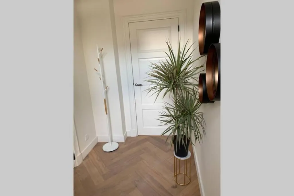 Charming Private Guesthouse Air By The Beach Zandvoort Nederland